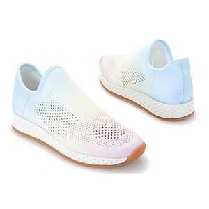 URBAN SPORT BY J/SLIDES "TIGER" LIGHT WEIGHT PULL ON SNEAKERS